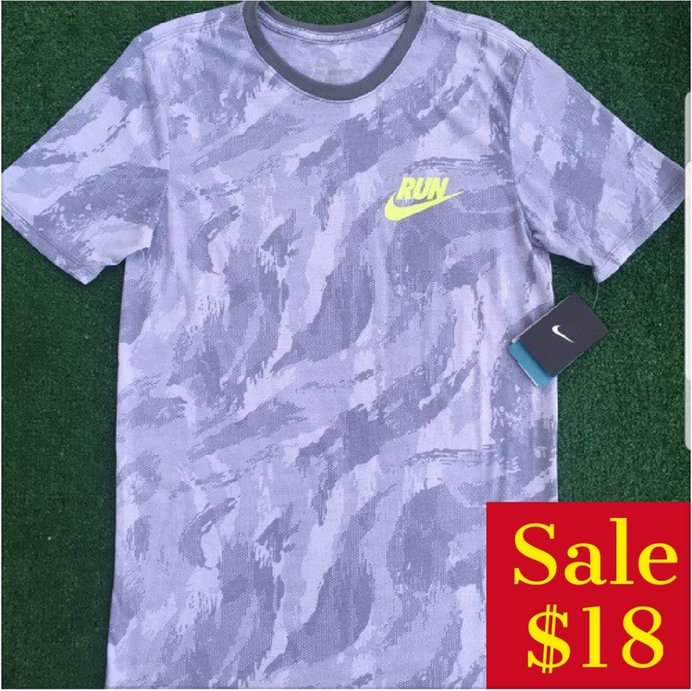Men's Nike tee Dri fit stay cool
